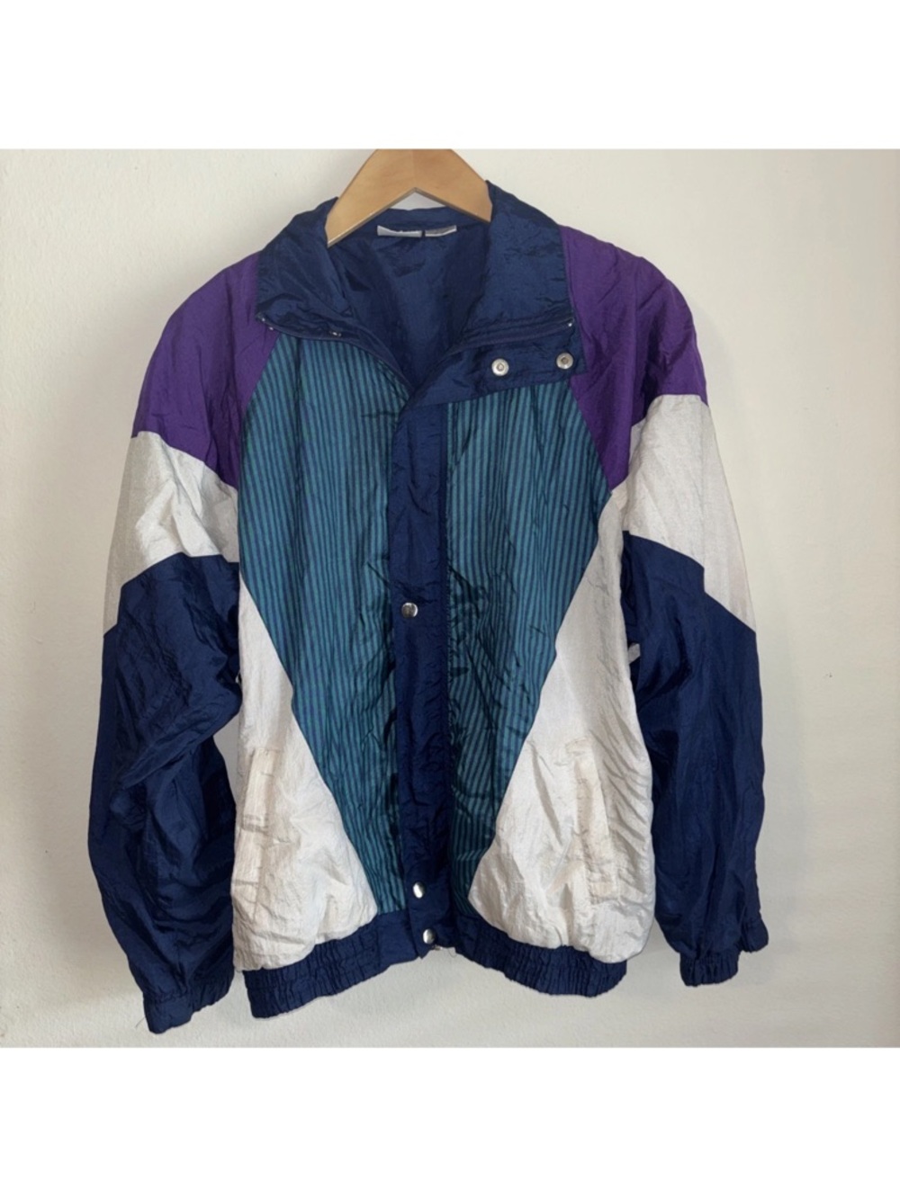 Vintage Colorblock Active Wear Windbreaker Jacket in Navy, Teal, Purple, White